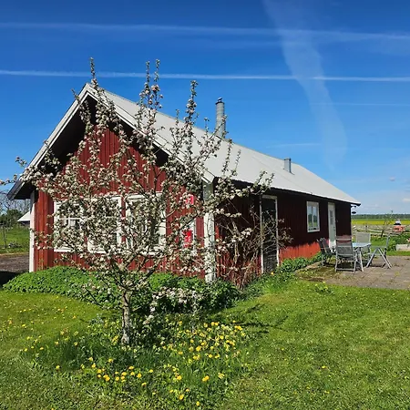 Bo Pa Lantgard Villa Motala Exterior photo